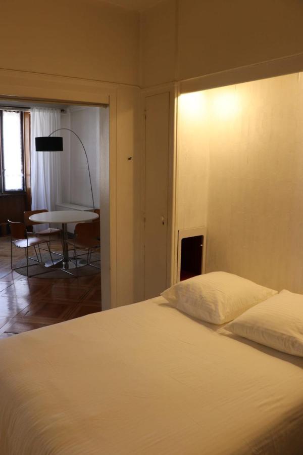 Le Vintage - Appartement En Plein Coeur De La Vieille Ville آنسي المظهر الخارجي الصورة