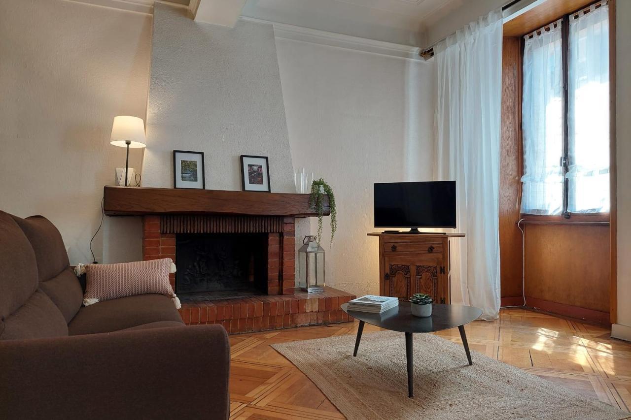 Le Vintage - Appartement En Plein Coeur De La Vieille Ville آنسي المظهر الخارجي الصورة